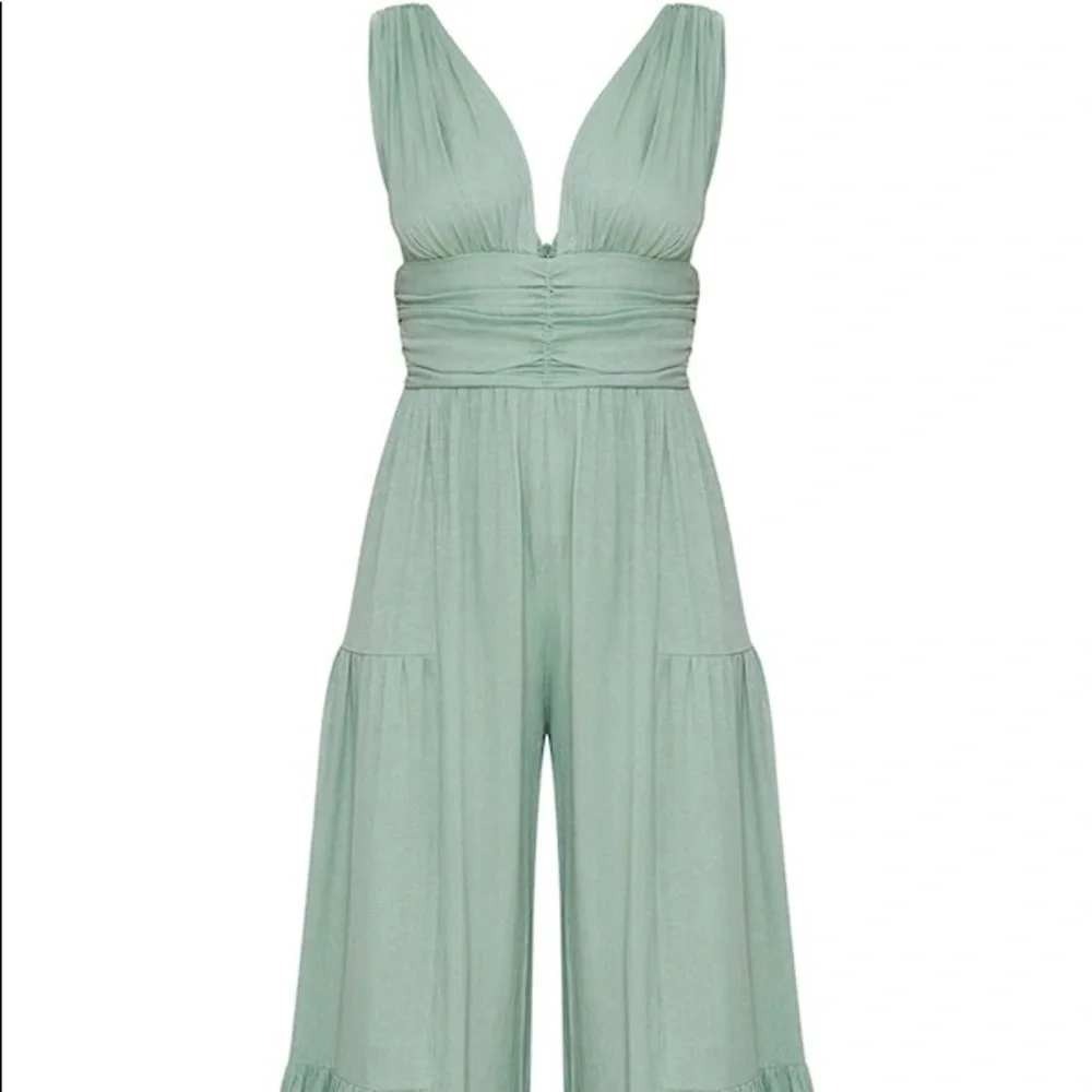 Sage Green Linen Look Plunge Tiered Wide Leg Jumpsuit Women 6 Boho Festival - Picture 4 of 6